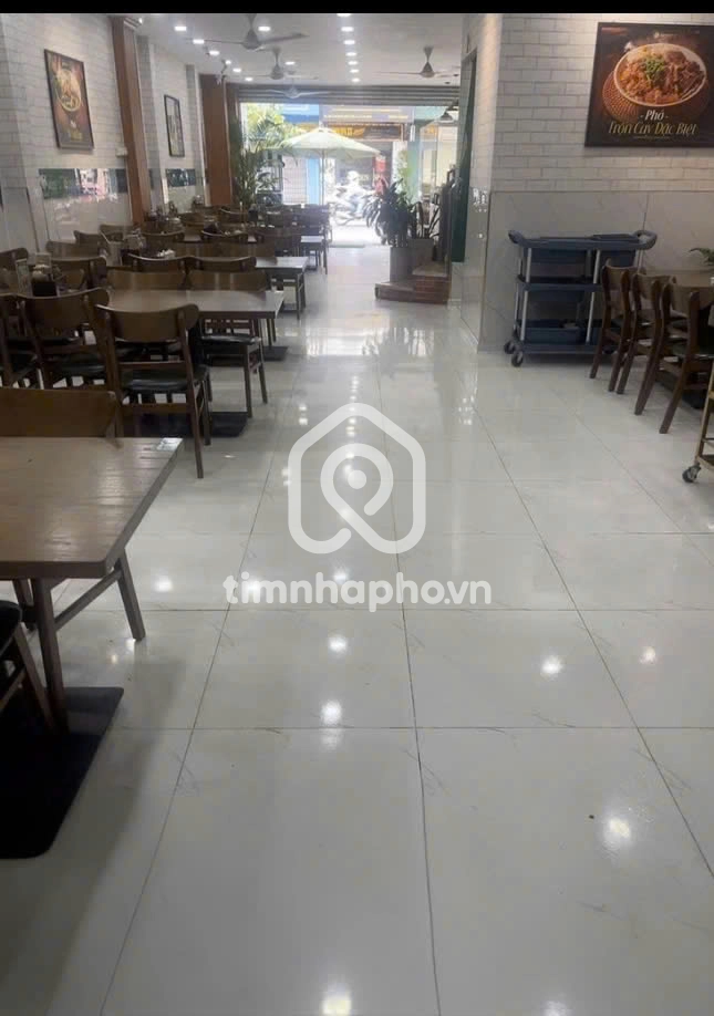 1033 Đường Cách Mạng Tháng Tám, Phường Tân Sơn Nhất