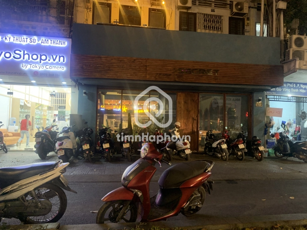 49-51 Đường Trần Hưng Đạo, Phường Nguyễn Thái Bình, Quận 1
