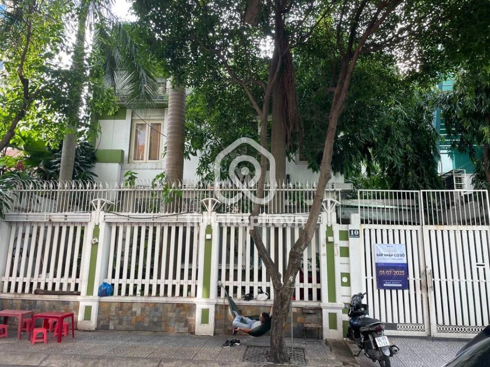 10 Đường Nguyễn Thành Ý, Phường Đa Kao, Quận 1