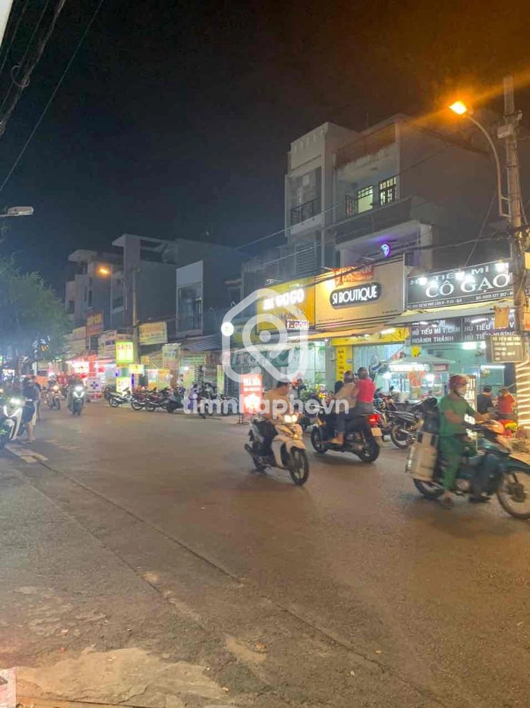 D30 Đường Cư Xá Phú Lâm B, Phường 13, Quận 6