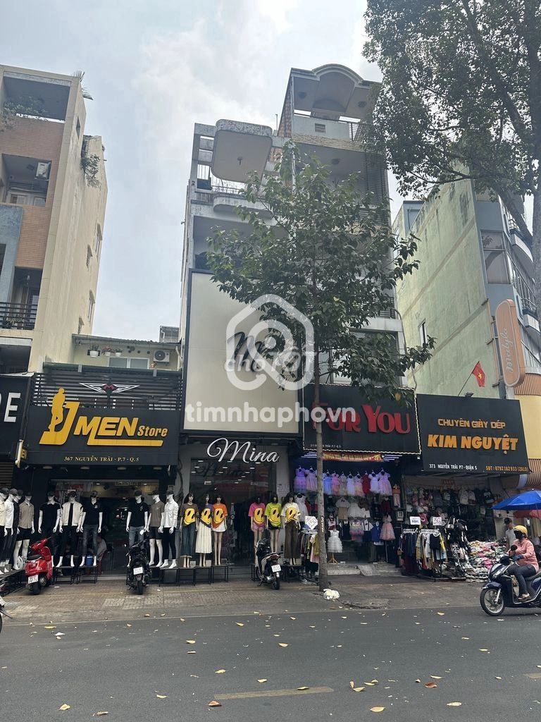 369 Đường Nguyễn Trãi, Phường 7, Quận 5