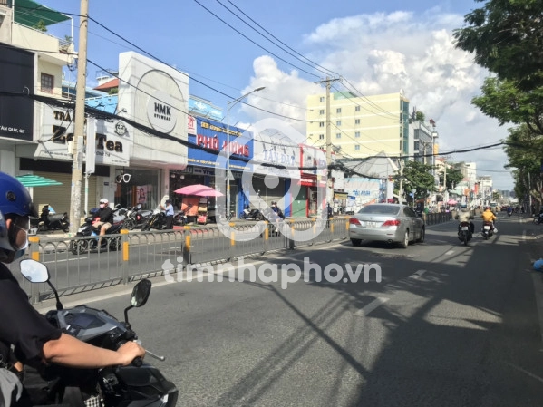 500 Đường Nguyễn Thị Thập, Phường Tân Quy, Quận 7
