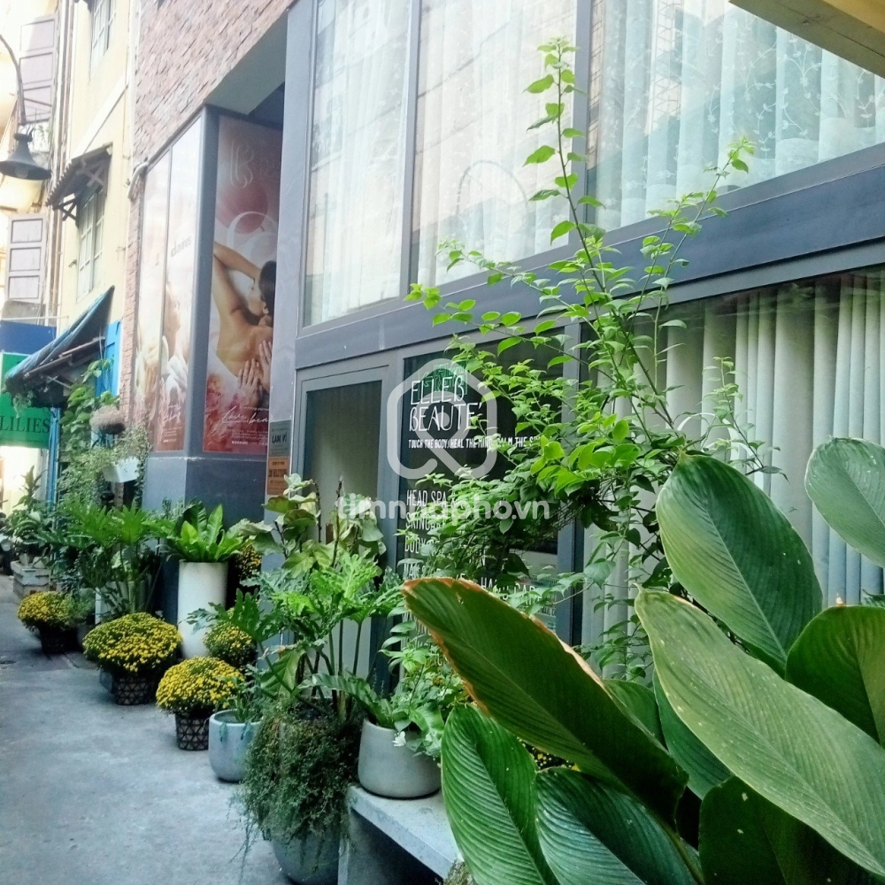 30/2-30/3 Đường Hai Bà Trưng, Phường Bến Nghé, Quận 1
