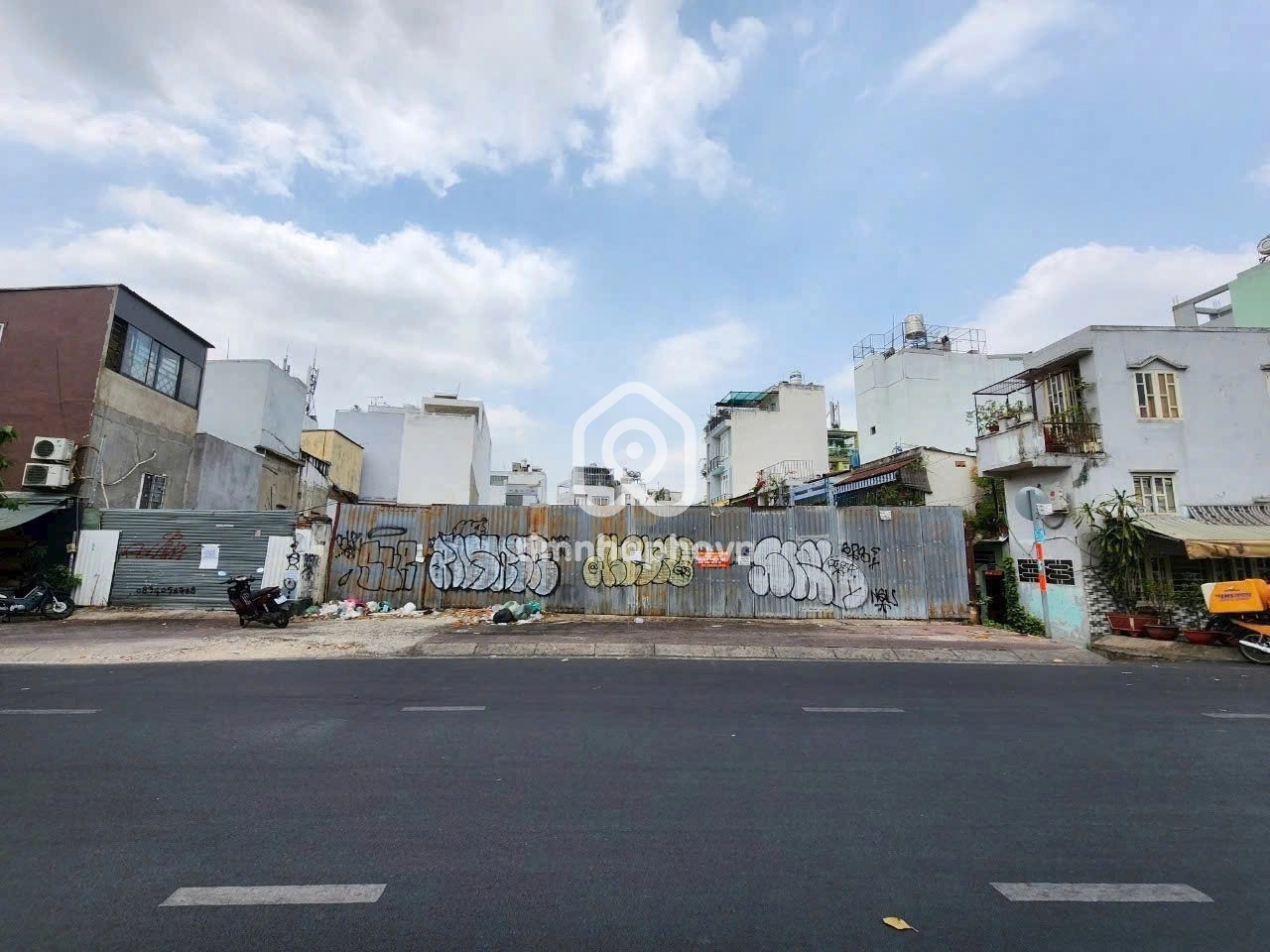 835 Đường Hoàng Sa, Phường 9, Quận 3