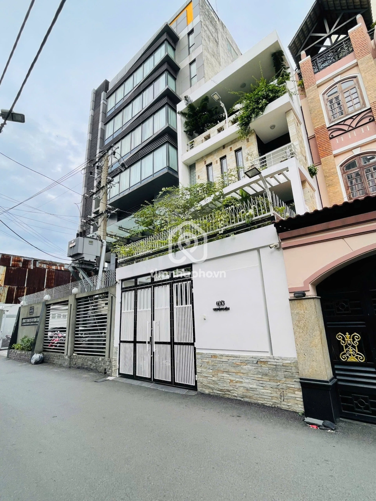 60/1 Đường Ung Văn Khiêm, Phường 25, Bình Thạnh