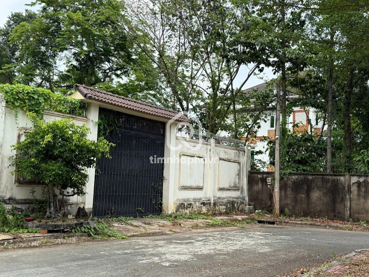 239/16 Đường Nguyễn Duy Trinh, Phường Bình Trưng