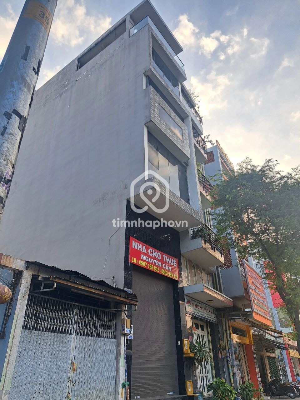 693 Đường Hồng Bàng, Phường 6, Quận 6