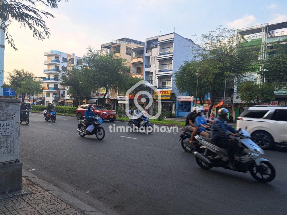 693 Đường Hồng Bàng, Phường 6, Quận 6