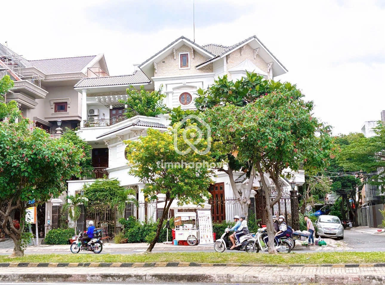 212 Đường Lê Thúc Hoạch, Phường Phú Thọ Hòa, Tân Phú