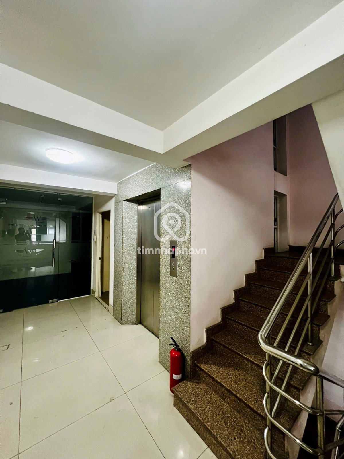 17 Đường Bạch Đằng 2, Phường Tân Sơn Hòa