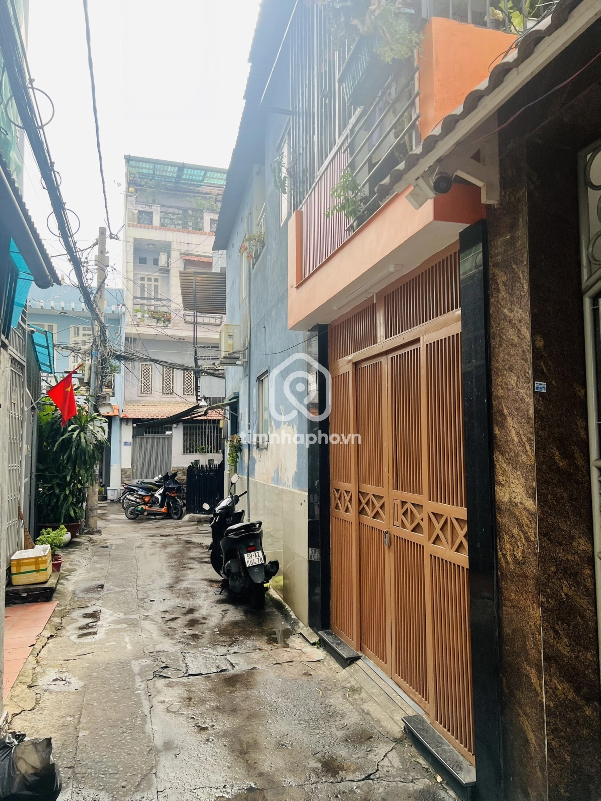 2/15/10 Đường Tăng Bạt Hổ, Phường 11, Bình Thạnh
