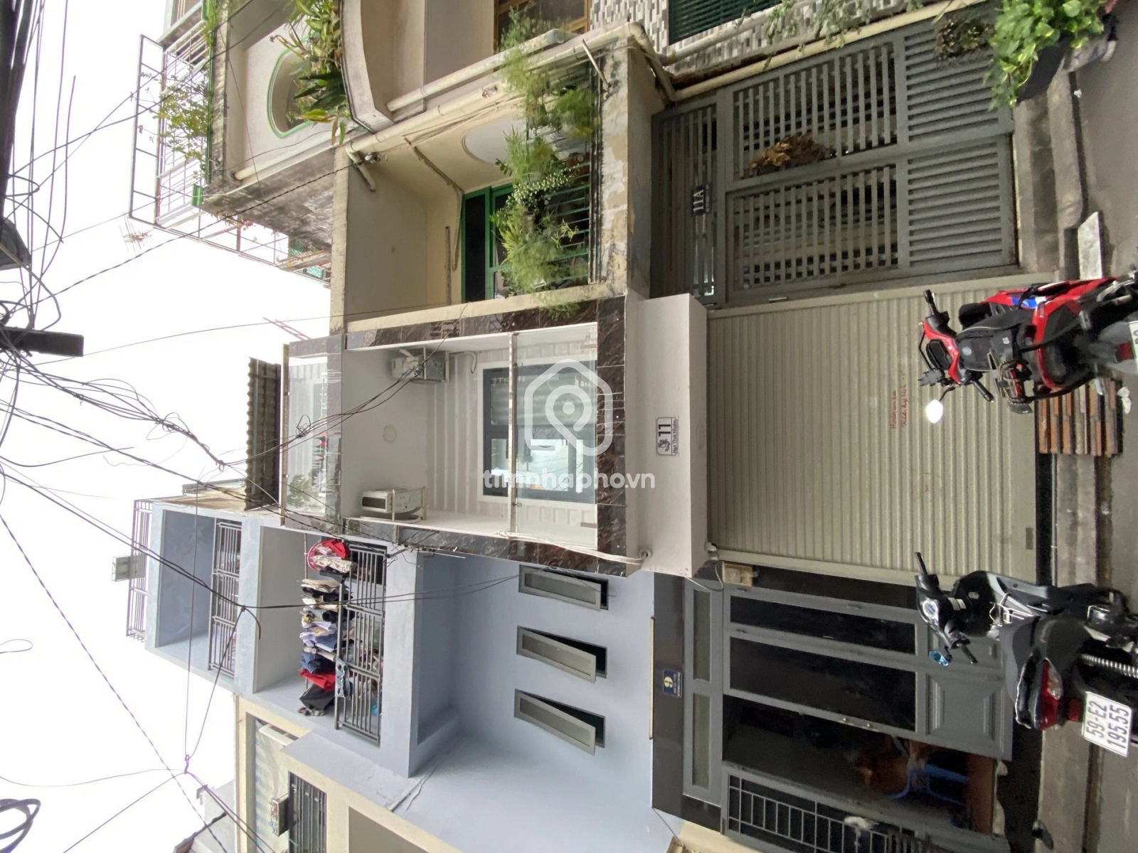 11 Đường Ngô Thời Nhiệm, Phường 17, Phú Nhuận