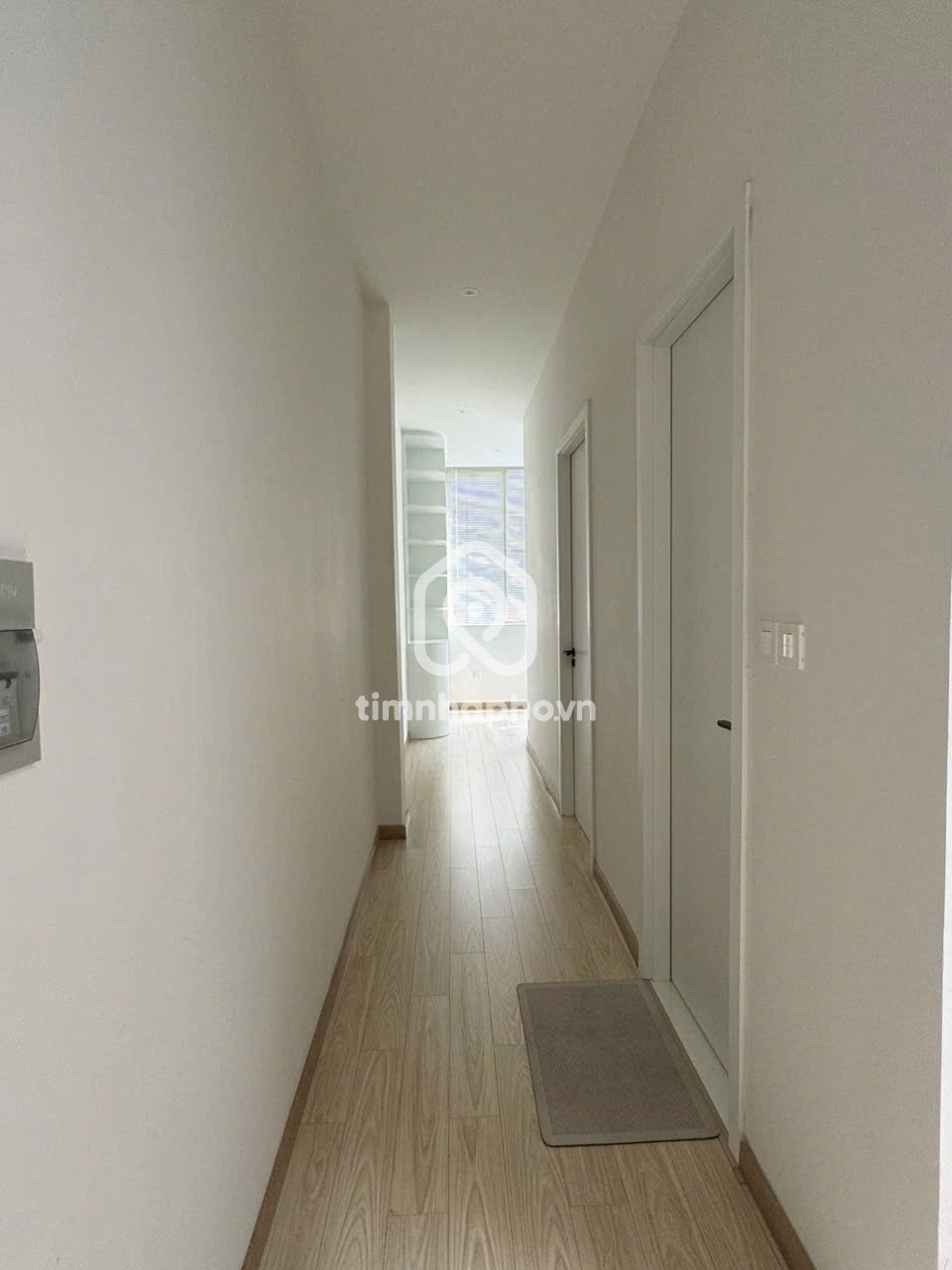 27 Đường Nguyễn Văn Nguyễn, Phường Tân Định, Quận 1