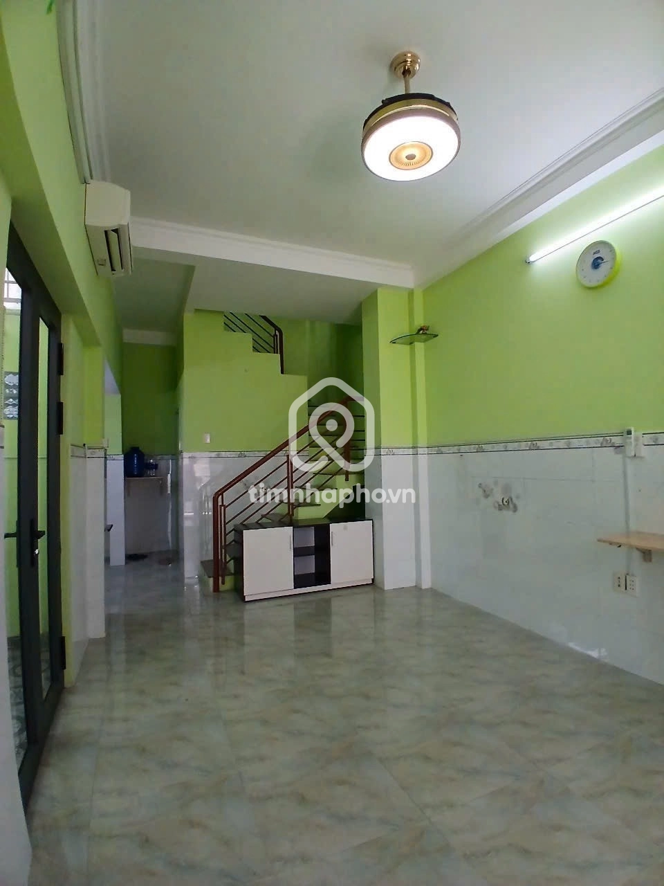 137/52 Đường Trần Đình Xu, Phường Nguyễn Cư Trinh, Quận 1