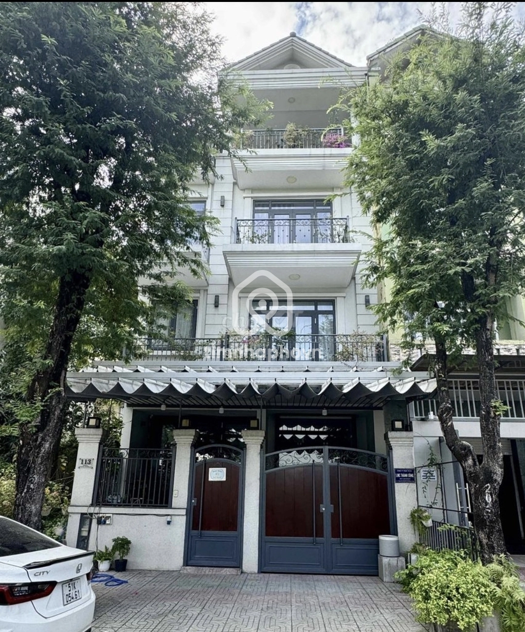 C-8 Đường Nguyễn Văn Linh, Phường Tân Phong, Quận 7