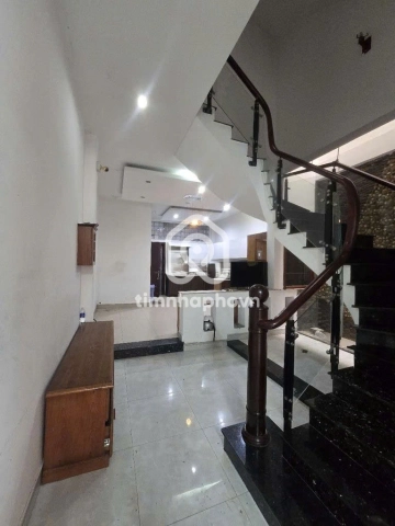 Nhà phố Hẻm Đường Cộng Hòa Tân Bình - 3 tầng - Giá Chỉ 19 Tỷ