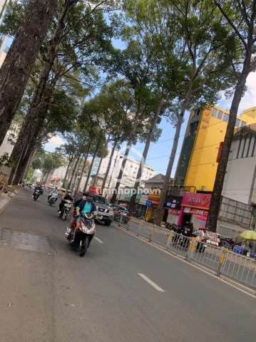 223 Đường Nguyễn Thị Minh Khai, Phường Cầu Ông Lãnh