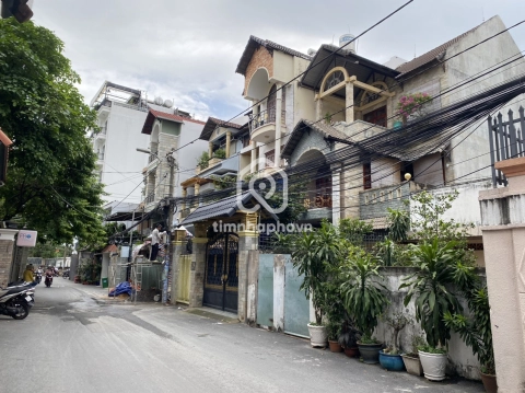 Nhà phố Mặt Tiền Đường 4 Thủ Đức - 2 tầng - Giá Chỉ 22 Tỷ