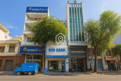 Nhà phố Mặt Tiền Đường Hai Bà Trưng Quận 1 - 4 tầng - Giá Chỉ 192 Triệu