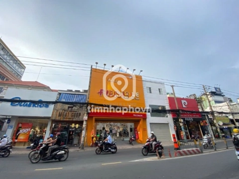 Nhà phố Mặt Tiền Đường Cách Mạng Tháng Tám Quận 3 - 1 tầng - Giá Chỉ 50 Triệu