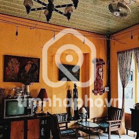 Nhà phố Mặt Tiền Đường Nguyễn Hữu Cầu Quận 1 - 2 tầng - Giá Chỉ 42,5 Triệu