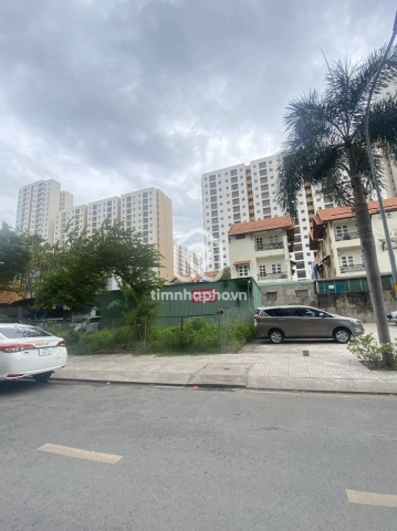 Bán Đất Mặt Tiền Đường D4 Thủ Đức - Giá Chỉ 75 Tỷ