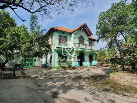 Bán Nhà phố Mặt Tiền Đường Số 12 Thủ Đức - 2 tầng - Giá Chỉ 210 Tỷ