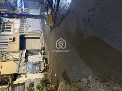 702/6 Đường Võ Văn Kiệt, Phường Chợ Quán