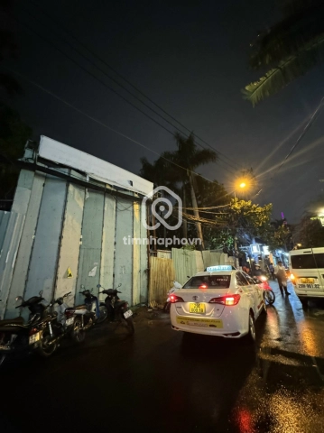Nhà phố Mặt Tiền Đường Ngô Quang Huy Thủ Đức - 2 tầng - Giá Chỉ 300 Tỷ