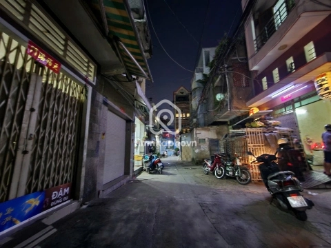 87/4 Đường Nguyễn Đình Chính, Phường Cầu Kiệu