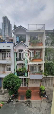 Nhà phố Hẻm Đường Nguyễn Hữu Cảnh Bình Thạnh - 4 tầng - Giá Chỉ 15 Tỷ