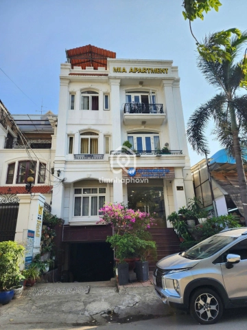 Nhà phố Mặt Tiền Đường Nguyễn Văn Hưởng Thủ Đức - 1 hầm 5 tầng - Giá Chỉ 75 Tỷ