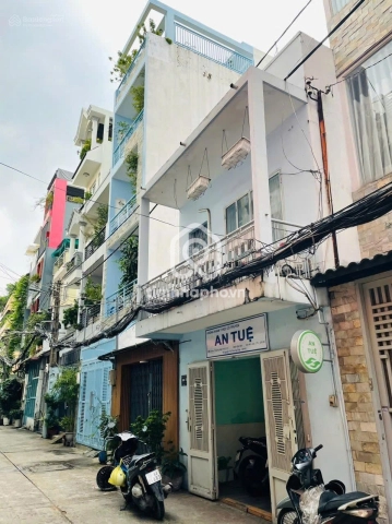 Nhà phố Hẻm Đường Lý Thường Kiệt Quận 11 - 2 tầng - Giá Chỉ 30 Tỷ