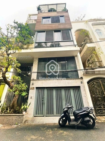 Biệt Thự Hẻm Đường Nguyễn Trọng Tuyển Tân Bình - 5 tầng - Giá Chỉ 26 Tỷ