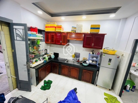 Nhà phố Hẻm Đường Hồ Bá Kiện Quận 10 - 2 tầng - Giá Chỉ 7,5 Tỷ