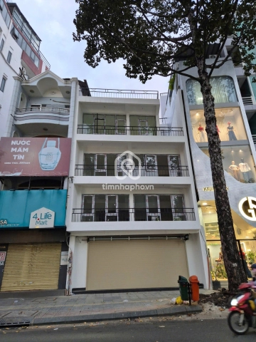 Nhà phố Mặt Tiền Đường Trần Quang Khải Quận 1 - Giá Chỉ 55 Tỷ