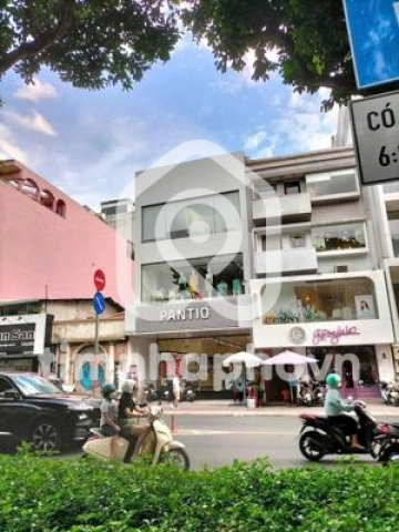 Nhà phố Mặt Tiền Đường Hai Bà Trưng Quận 3 - 5 tầng - Giá Chỉ 192 Tỷ