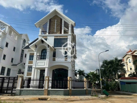 11 Đường Số 70, Phường Cát Lái