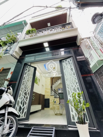 Bán Nhà phố Hẻm Đường Lạc Long Quân Tân Bình - 3 tầng - Giá Chỉ 3,95 Tỷ