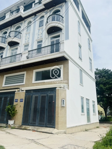 Bán Nhà phố Hẻm Đường Thống Nhất Gò Vấp - 4 tầng - Giá Chỉ 8,2 Tỷ