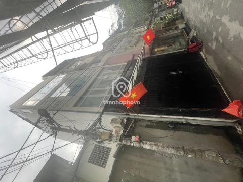 Nhà phố Hẻm Đường Hoàng Văn Thụ Phú Nhuận - 4 tầng - Giá Chỉ 10,35 Tỷ