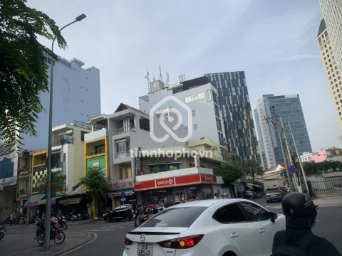 Cho thuê Nhà phố Mặt Tiền Đường Đoàn Như Hài Quận 4 