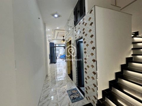 Nhà phố Mặt Tiền Đường Diên Hồng Bình Thạnh - 4 tầng - Giá Chỉ 15 Tỷ