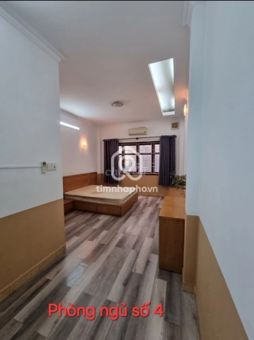 Nhà phố Mặt Tiền Đường Nguyễn Công Trứ Quận 1 - 5 tầng - Giá Chỉ 22 Tỷ