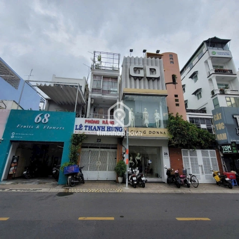 Nhà phố Mặt Tiền Đường Trần Quang Diệu Quận 3 - 2 tầng - Giá Chỉ 30 Tỷ