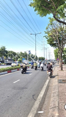 329 Đường Phạm Văn Đồng, Phường Hạnh Thông
