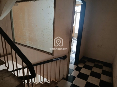 Nhà phố Mặt Tiền Đường Lý Thái Tổ Quận 10 - 3 tầng - Giá Chỉ 12,5 Tỷ