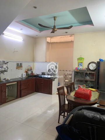 Nhà phố Mặt Tiền Đường Nguyễn Bá Tòng Tân Bình - 4 tầng - Giá Chỉ 16,99 Tỷ