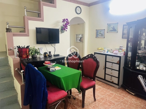 Nhà phố Hẻm Đường Tăng Bạt Hổ Bình Thạnh - 2 tầng - Giá Chỉ 9,5 Tỷ