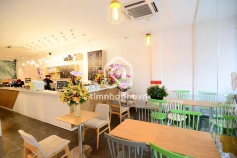 156 Đường Trần Hưng Đạo, Phường Cầu Ông Lãnh